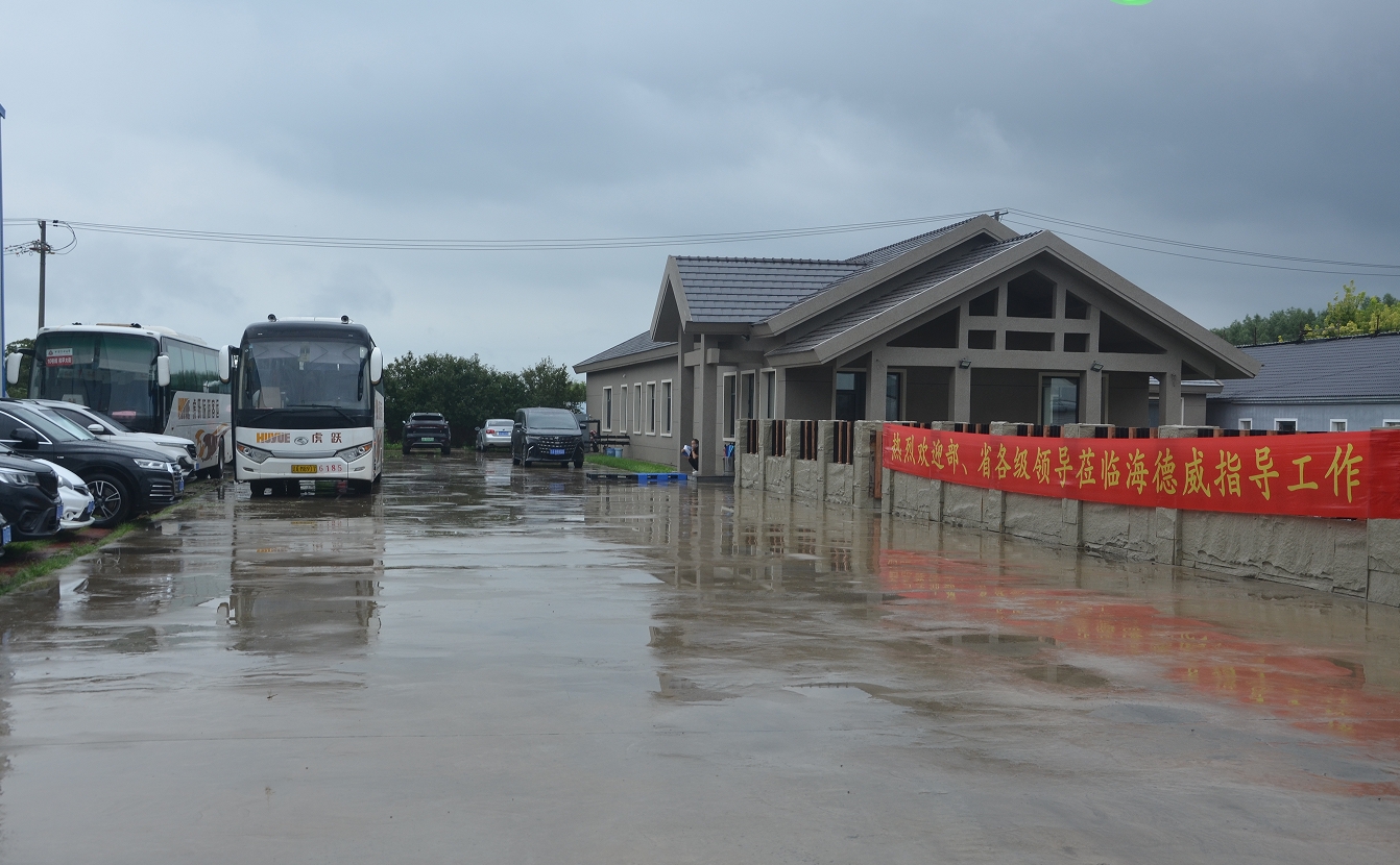 热烈欢迎农业部、省各级领导莅临海德威指导工作